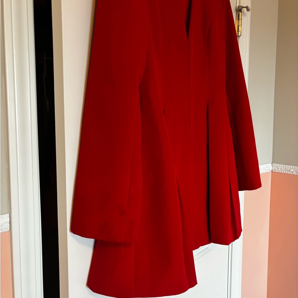 Miss Circle Ubah dress in XL - Picture 2 of 4